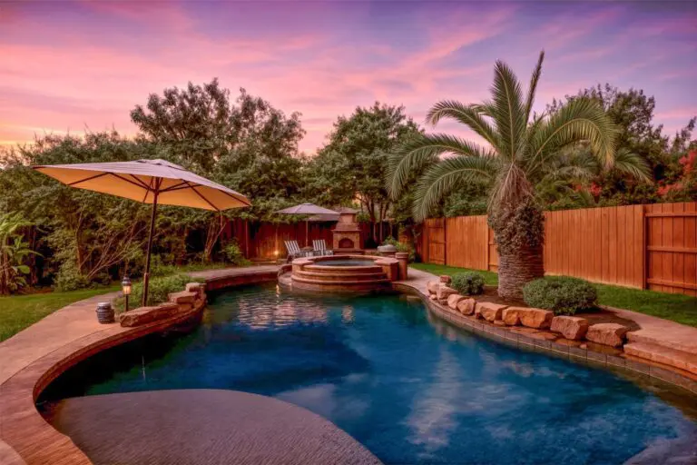 Exterior photo of recently sold home at 4426 Pasada Lane, Austin Texas