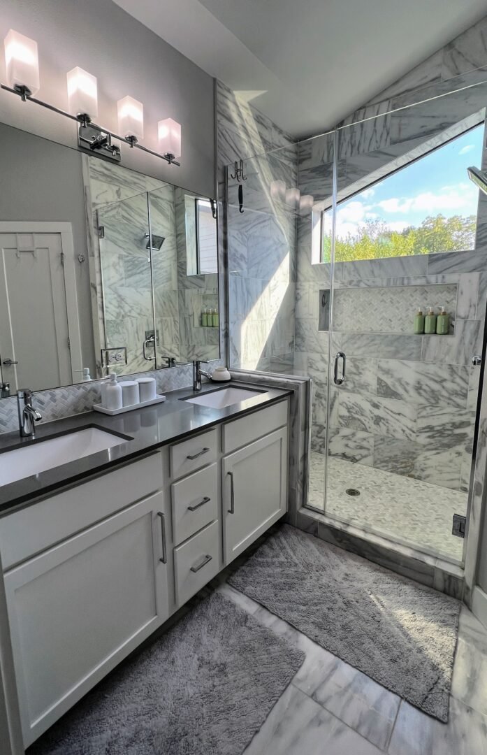 Primary ensuite bathroom