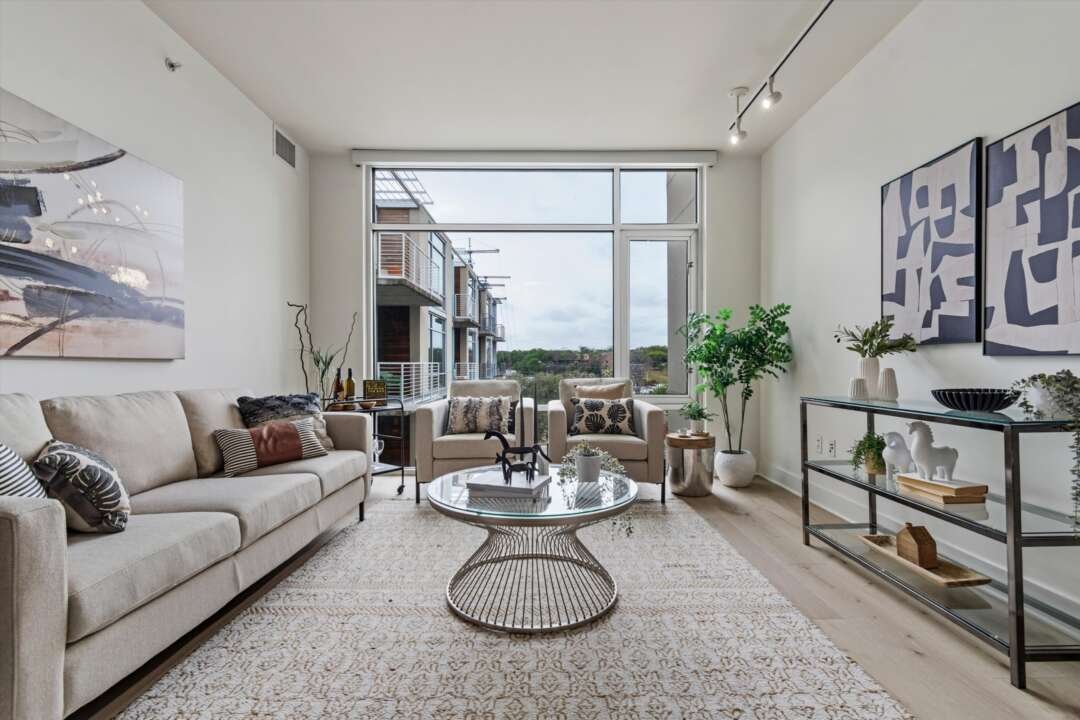 210 Lee Barton Unit 517 at Bridges on the Park in Zilker, Austin Texas