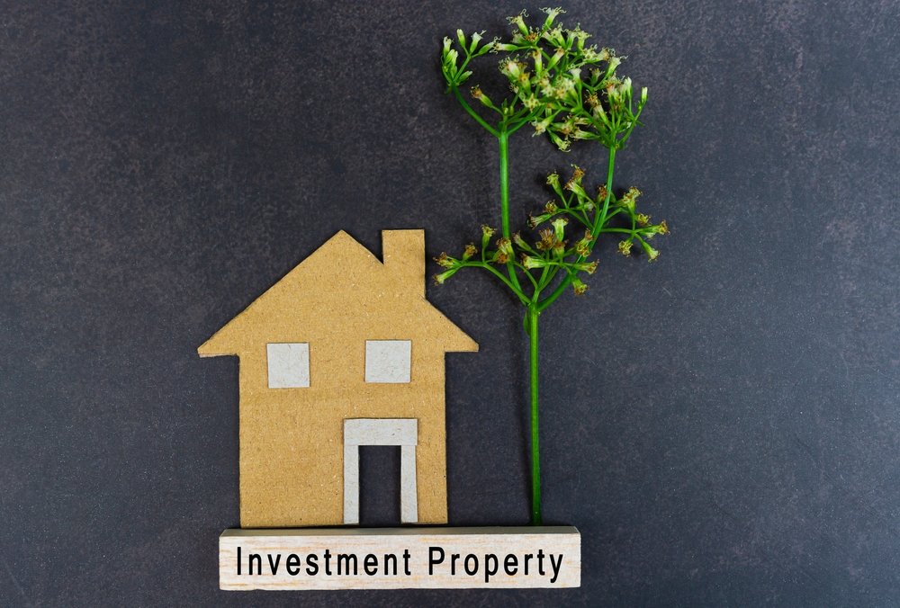 Stop choosing sides — build wealth through real estate investment