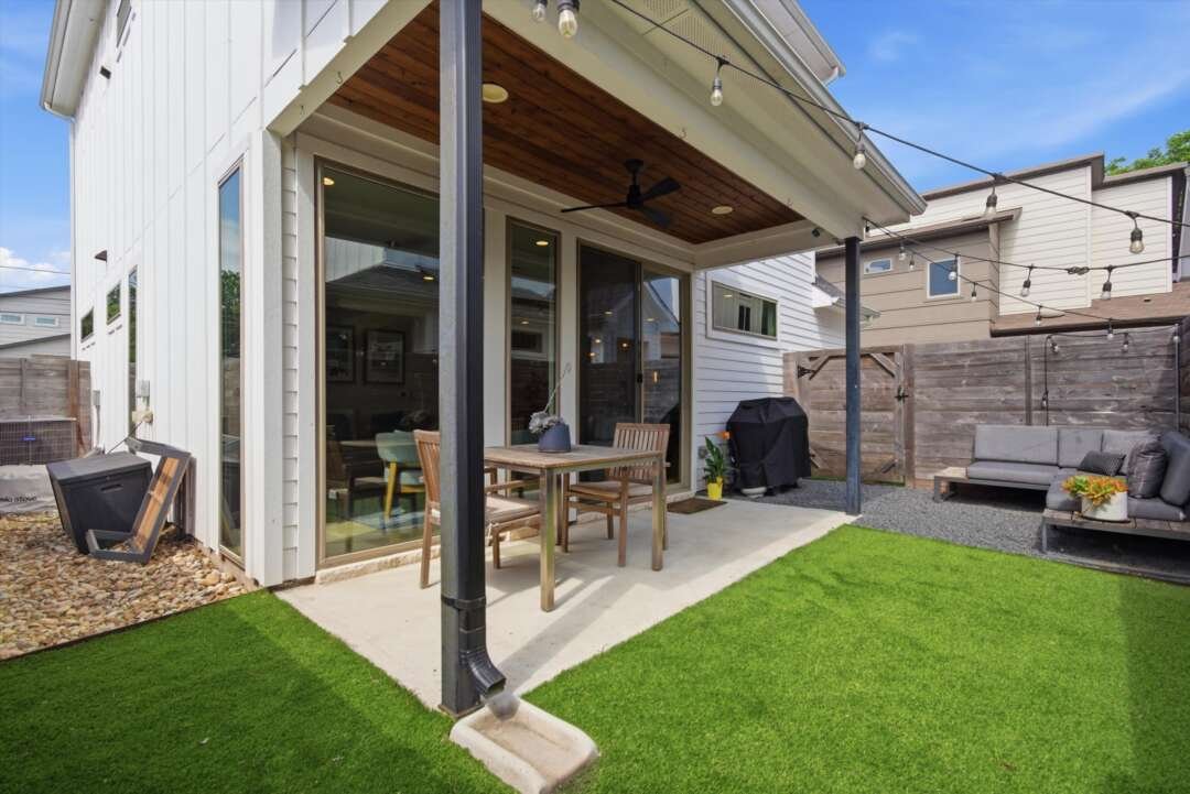 Private fenced backyard at 2710 Zaragosa