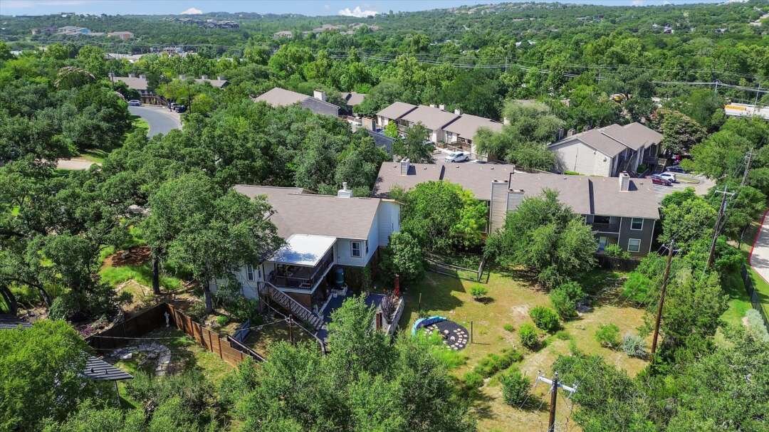 Aerial view showing neighborhood setting