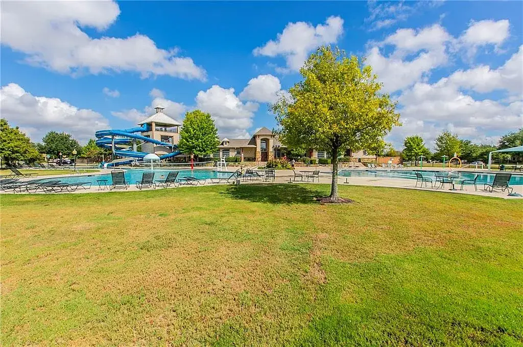 ShadowGlen community pool