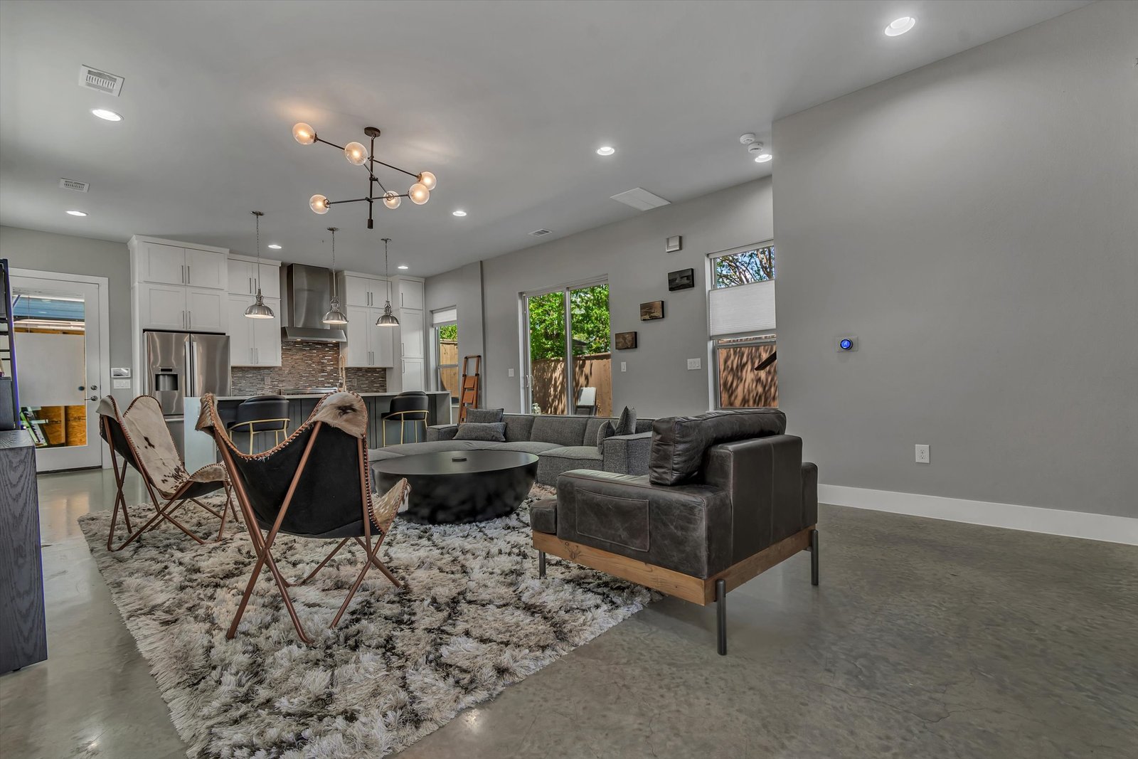 Living & Entertaining — 3010 East 18½ St