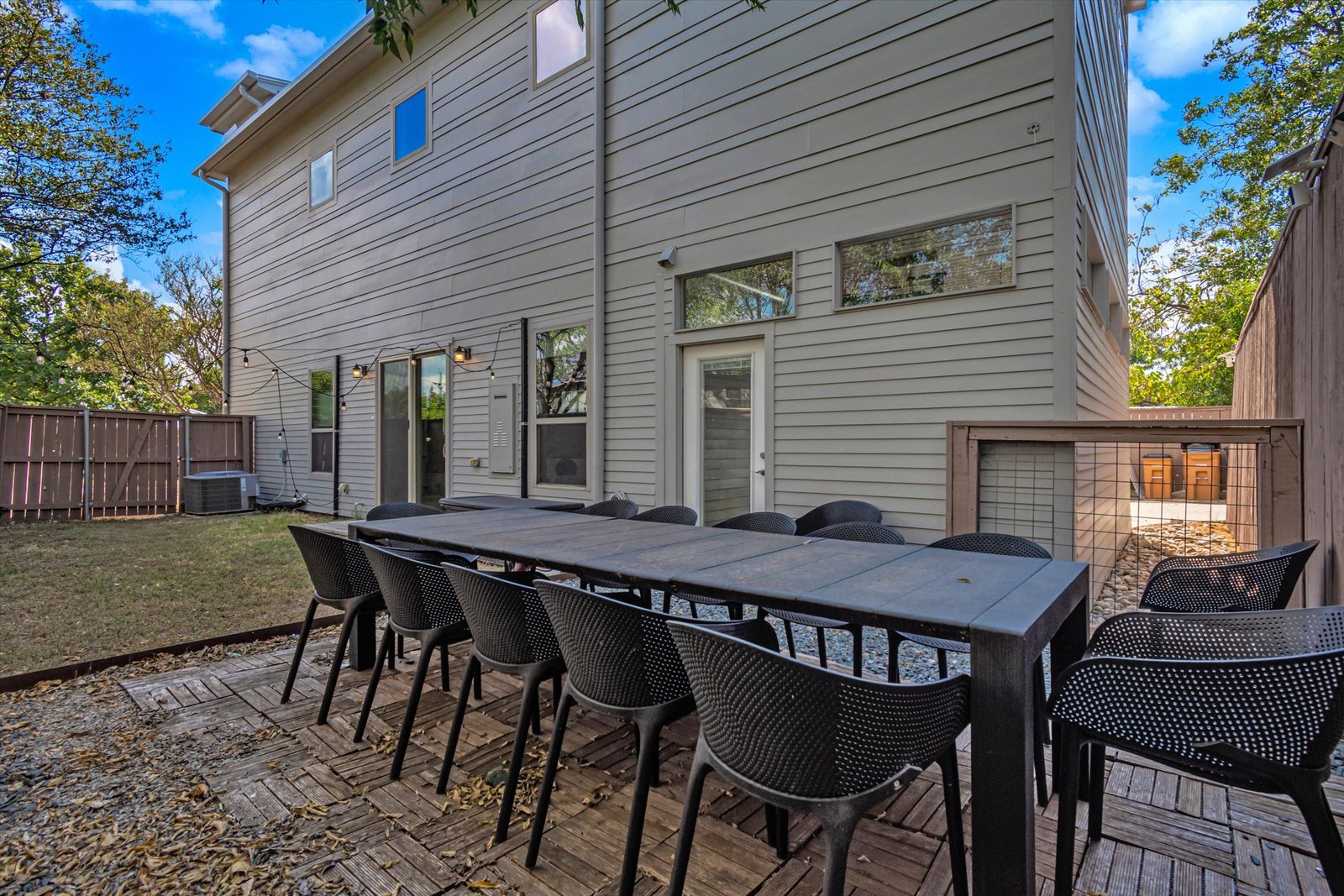 Backyard Dining — 3010 East 18½ St