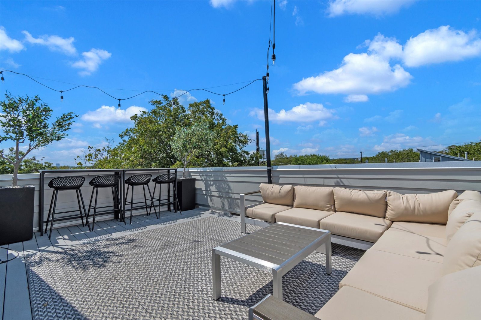 Rooftop Terrace — 3010 East 18½ St