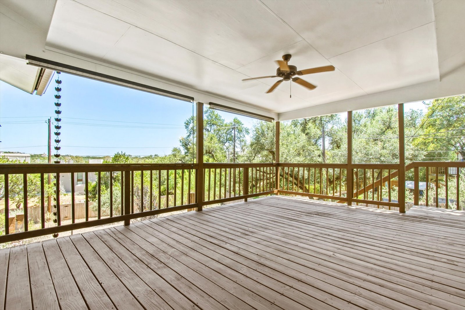 Deck and patio area