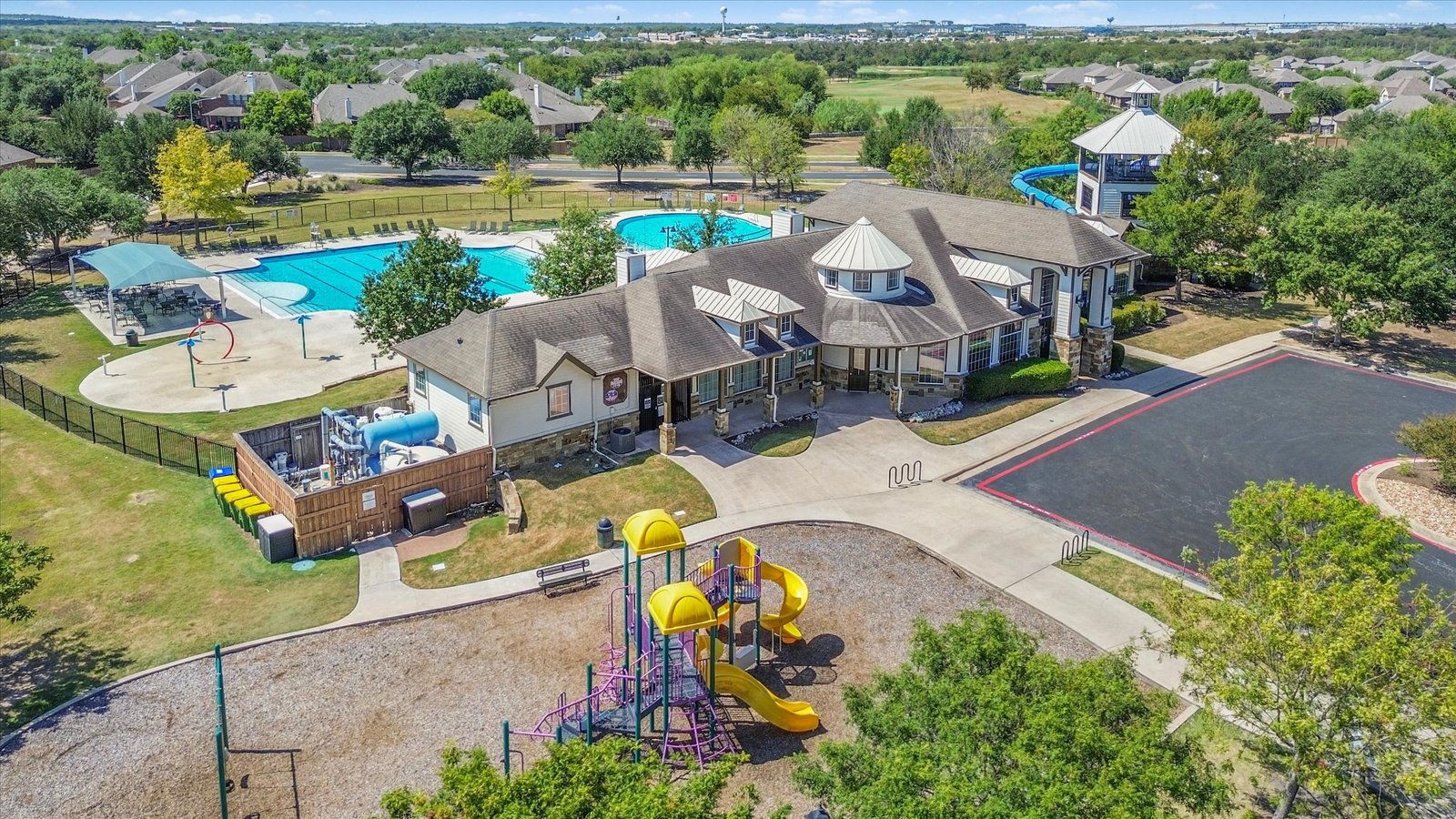 Resort Pool at 13817 Glen Mark Dr