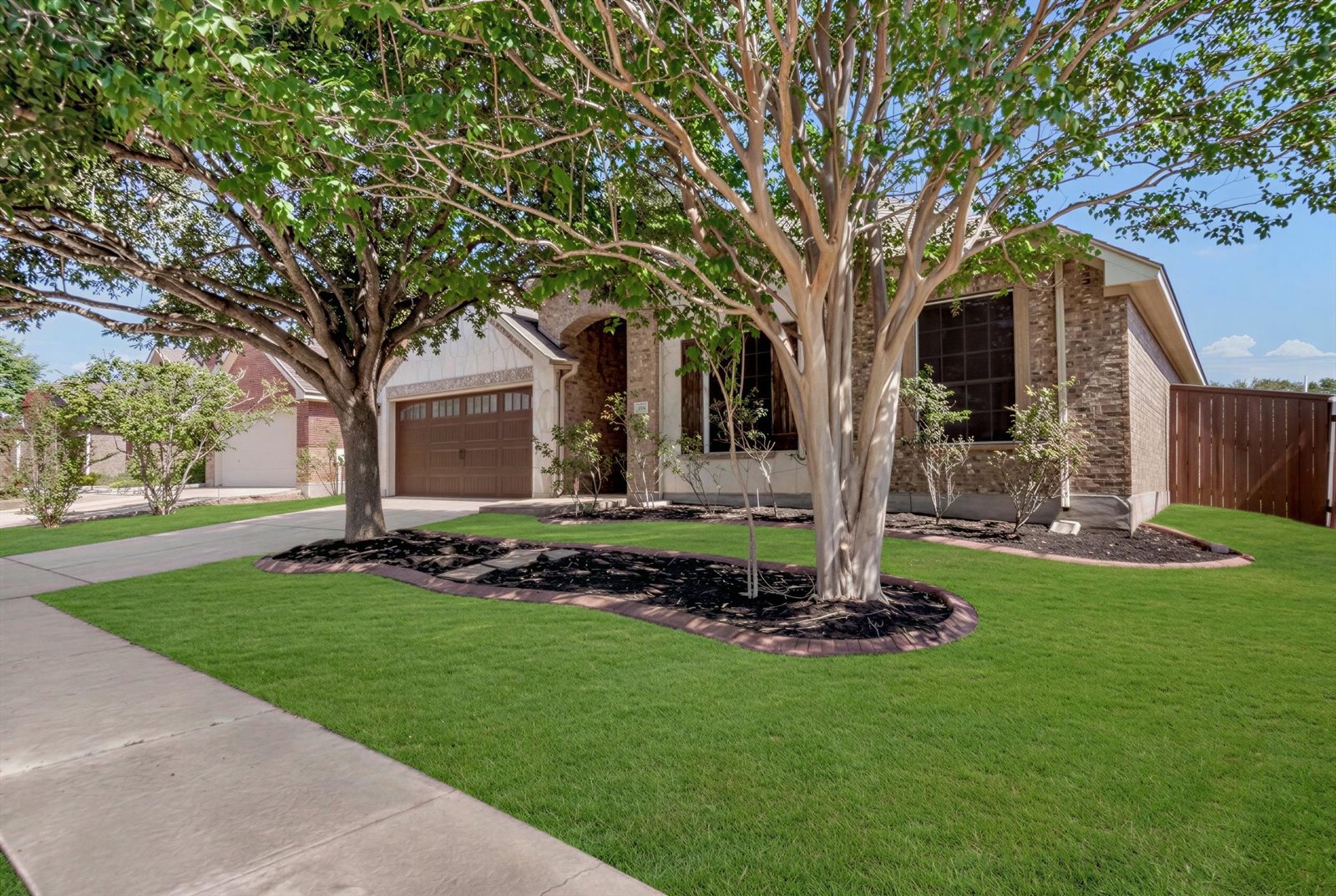 Curb Appeal at 13817 Glen Mark Dr