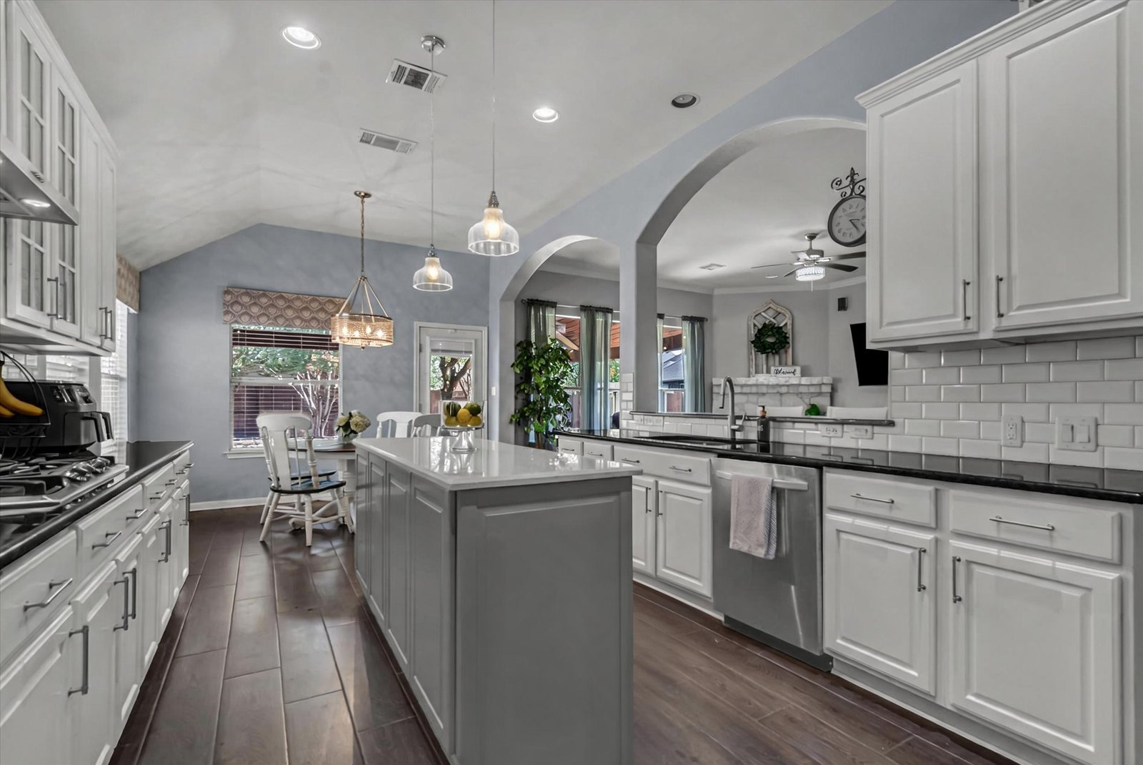 Kitchen at 13817 Glen Mark Dr